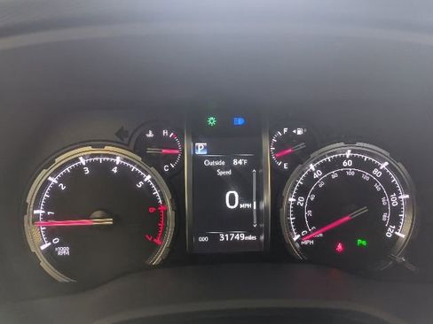 Used 2021 Toyota 4Runner Nightshade AWD/4WD image 7