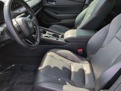 Used 2024 Honda Accord EX-L image 16