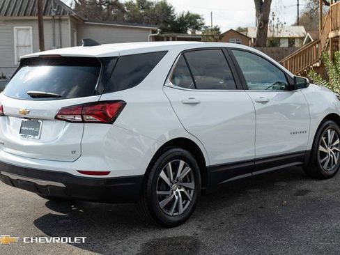 Used 2022 Chevrolet Equinox LT image 6
