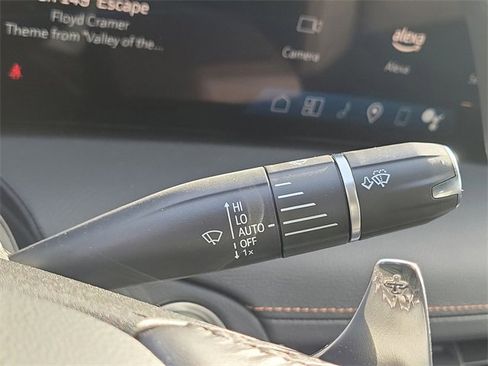 Used 2025 Cadillac CT5 Sport w/ Technology Package image 18