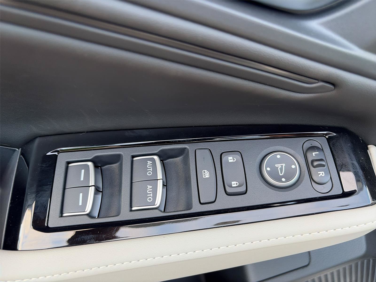 New 2026 Honda Accord Hybrid Touring image 23