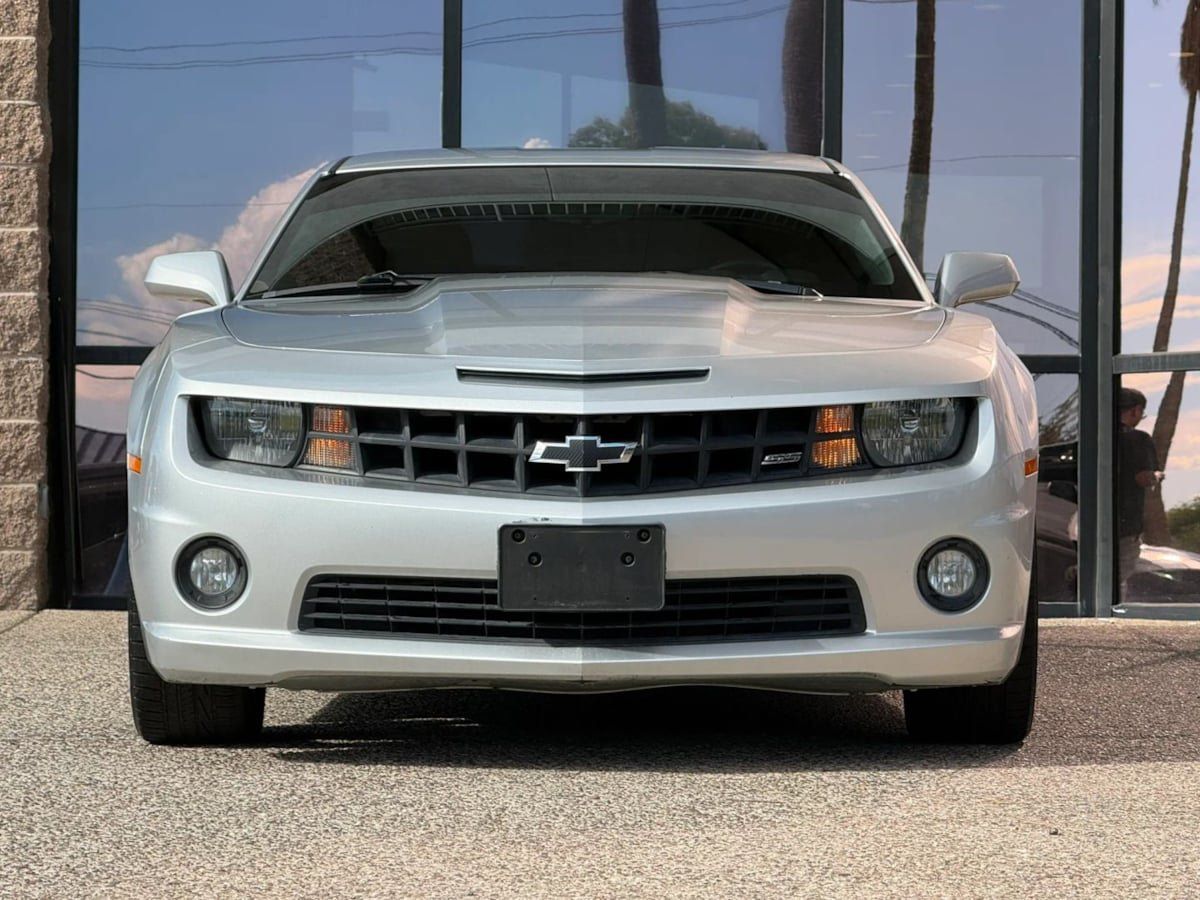 Used 2011 Chevrolet Camaro SS RWD image 19