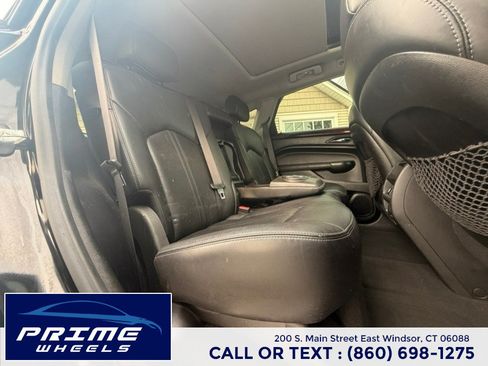 Used 2014 Cadillac SRX Luxury w/ Driver Awareness Package AWD/4WD image 14