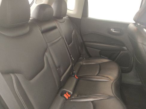 Used 2019 Jeep Compass High Altitude FWD image 19