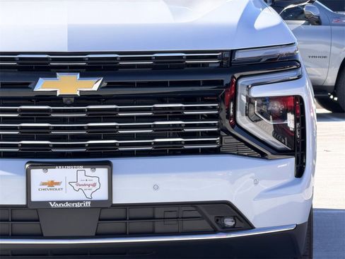 New 2026 Chevrolet Tahoe High Country w/ Sun And Tow Package image 8