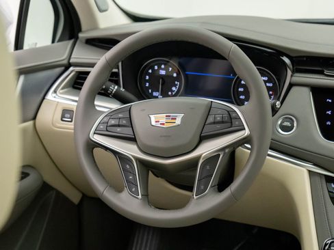 New 2026 Cadillac XT5 Premium Luxury w/ Driver Assist Package AWD/4WD image 11
