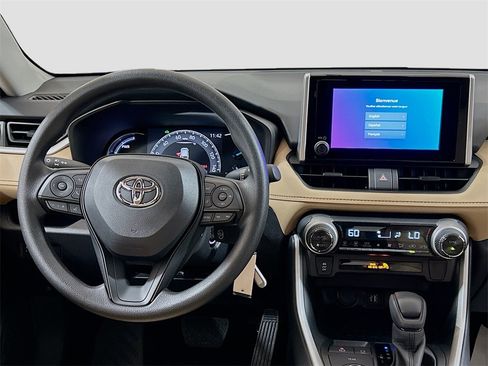 New 2025 Toyota RAV4 LE image 20