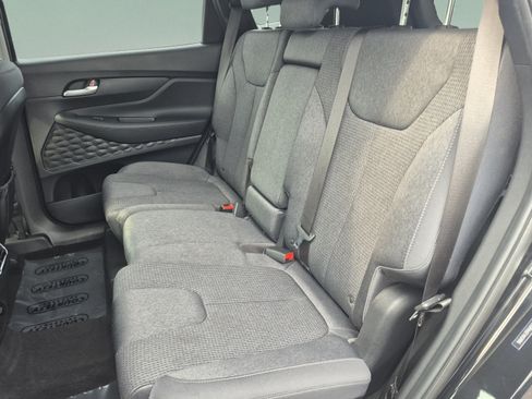 Certified 2023 Hyundai Santa Fe SE FWD image 18