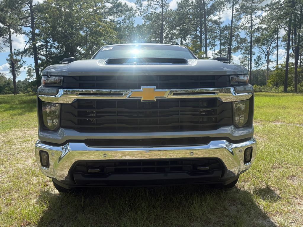 New 2026 Chevrolet Silverado 2500 LT w/ All Star Edition AWD/4WD image 8