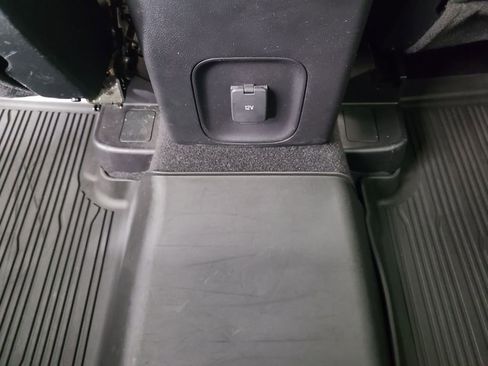 Used 2020 Ford Escape SEL image 17