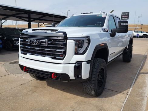 New 2026 GMC Sierra 2500 AT4 w/ AT4 Premium Plus Package image 7