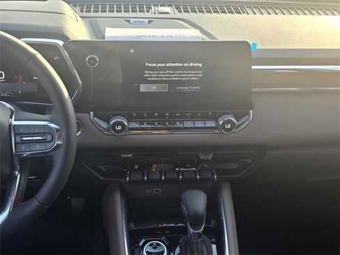 New 2026 GMC Canyon Denali image 16