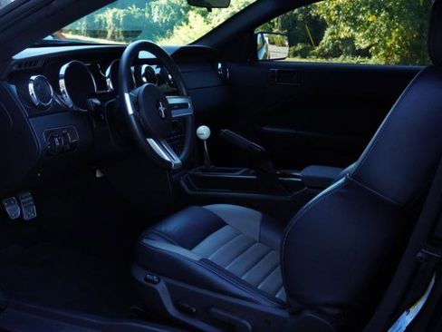 Used 2007 Ford Mustang GT image 32