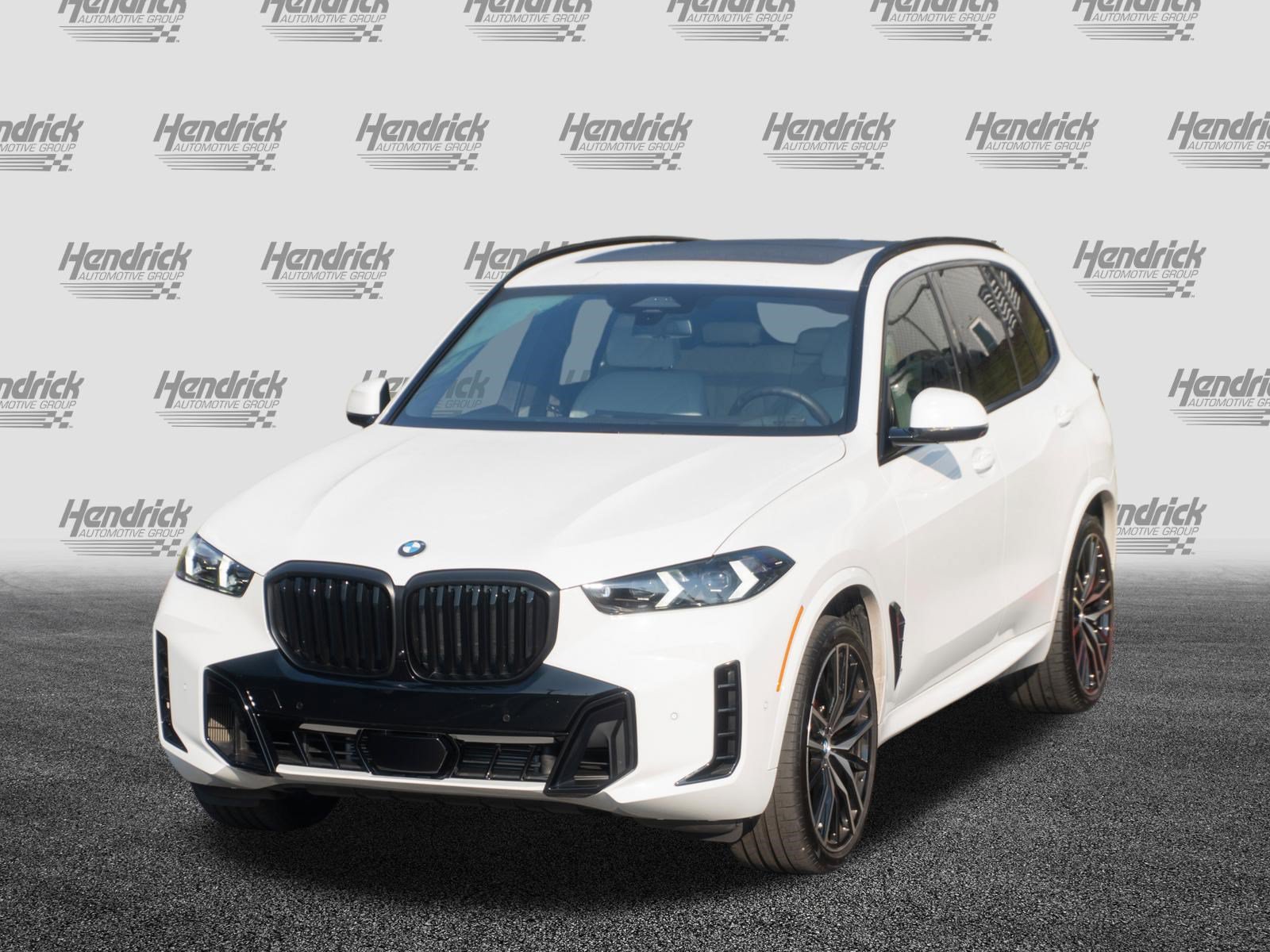 Certified 2026 BMW X5 sDrive40i w/ M Sport Package RWD image 5
