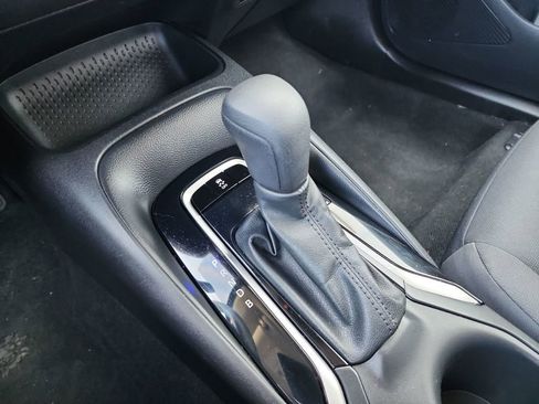 Used 2023 Toyota Corolla LE image 29