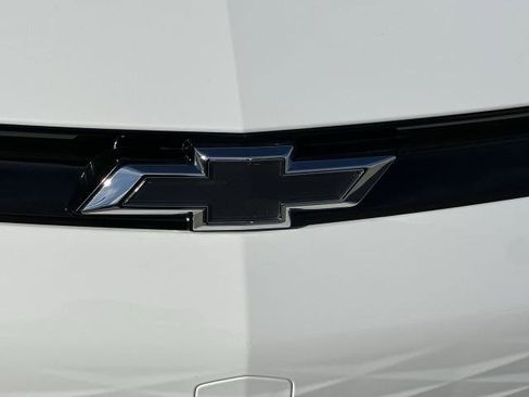 New 2027 Chevrolet Bolt LT w/ Comfort Package image 30