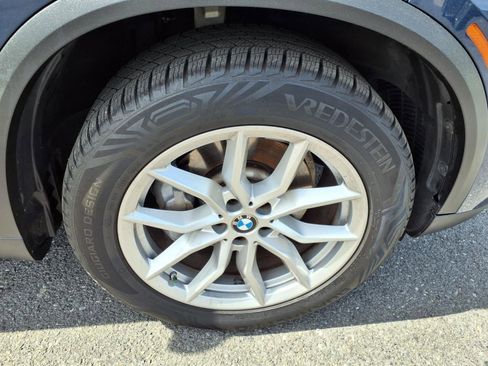 Used 2021 BMW X5 xDrive40i w/ Convenience Package AWD/4WD image 13
