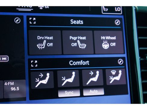 Used 2022 Chrysler Pacifica Touring-L FWD image 28