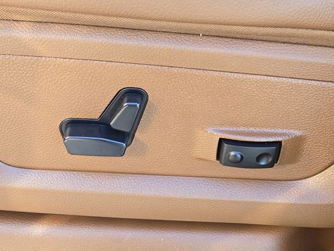 Used 2023 RAM 3500 Laramie image 13