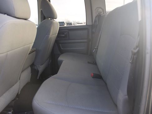 Used 2015 RAM 1500 Express image 23