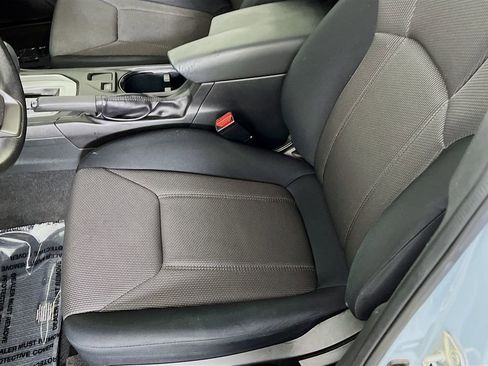 Used 2020 Subaru Crosstrek 2.0i image 17