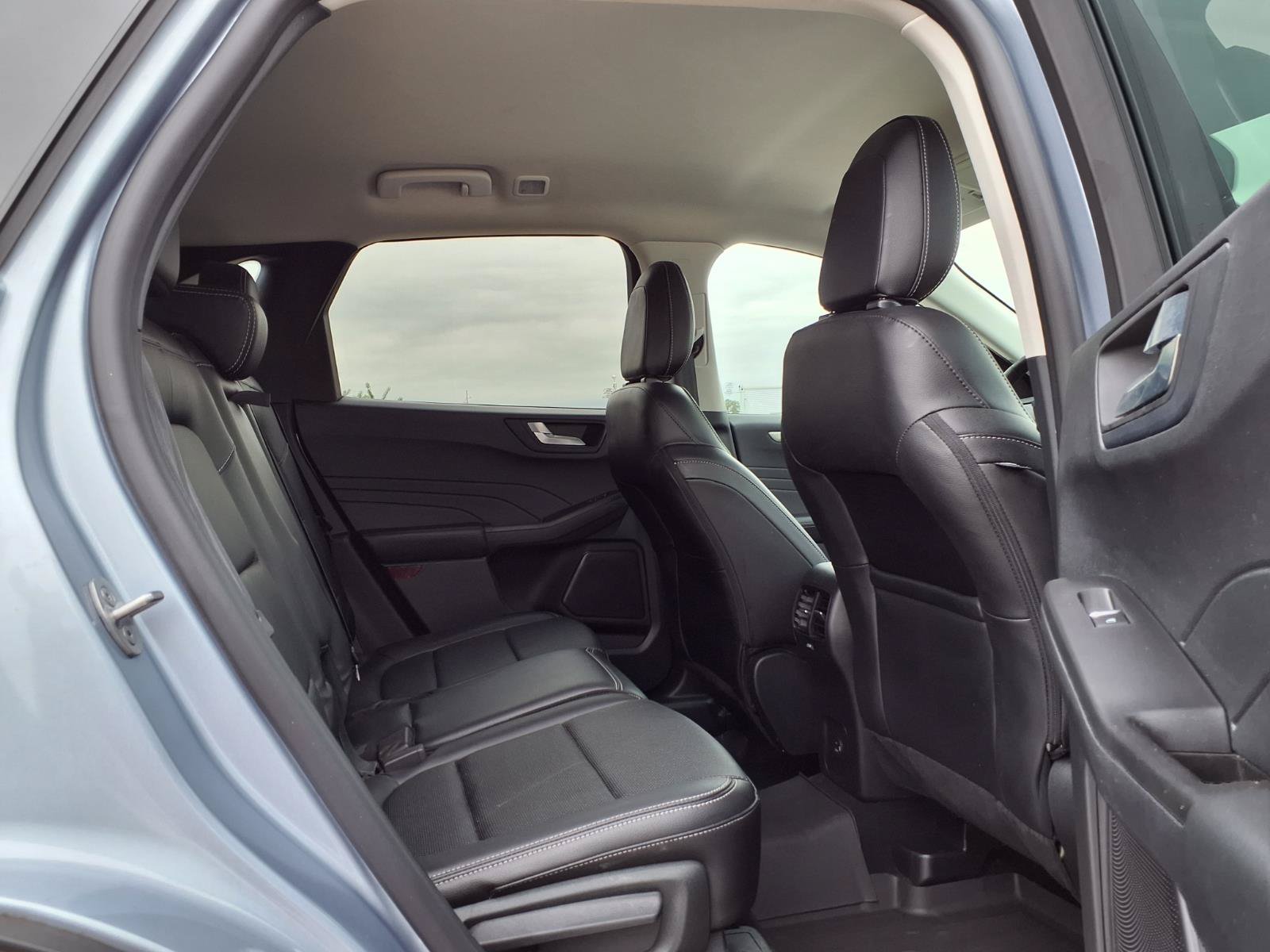 Used 2022 Ford Escape SEL FWD image 29