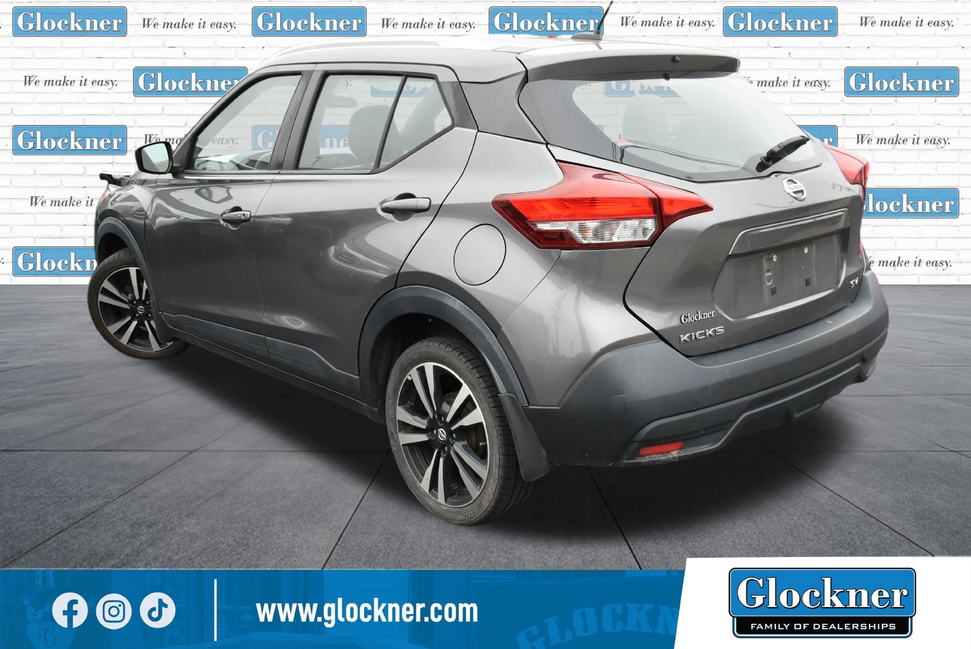 Used 2018 Nissan Kicks SV FWD image 6