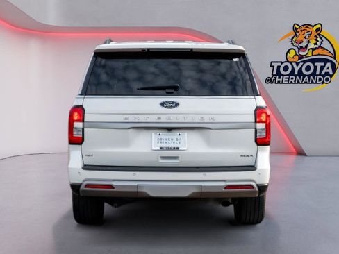 Used 2024 Ford Expedition Max XLT image 6