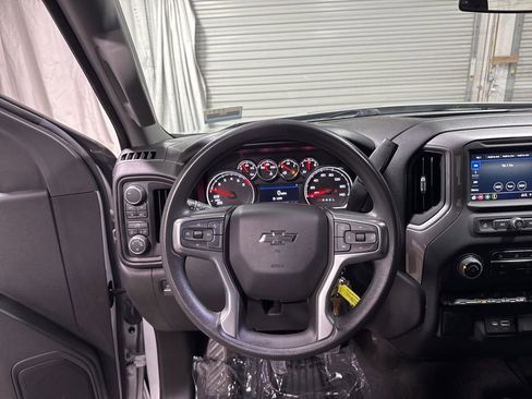Used 2022 Chevrolet Silverado 1500 Custom w/ Rally Edition AWD/4WD image 19