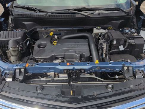 Used 2024 Chevrolet Equinox LT w/ LPO, Floor Liner Package FWD image 32
