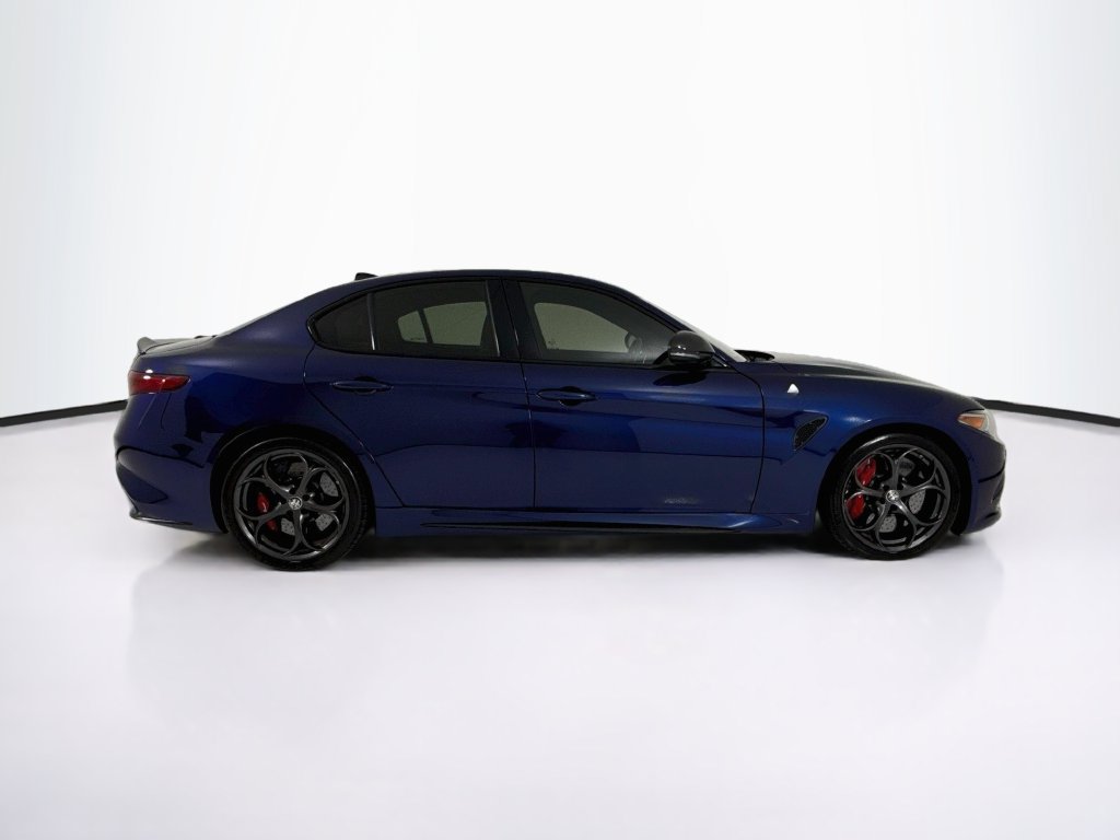 Used 2020 Alfa Romeo Giulia Quadrifoglio RWD image 8