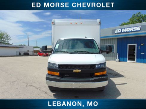 New 2026 Chevrolet Express 3500 w/ Power Convenience Package image 3