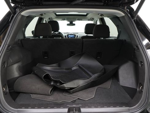Used 2024 Chevrolet Equinox LT AWD/4WD image 9