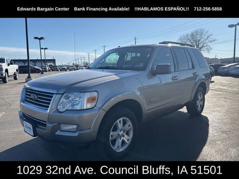 Used 2008 Ford Explorer XLT image 4