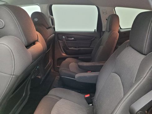 Used 2015 Chevrolet Traverse LT w/ Style and Technology Package AWD/4WD image 18