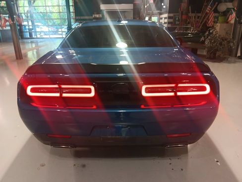Used 2020 Dodge Challenger GT w/ Blacktop Package AWD/4WD image 14