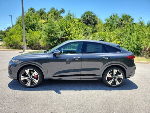 New 2026 Audi SQ5 Premium Plus AWD/4WD image 7