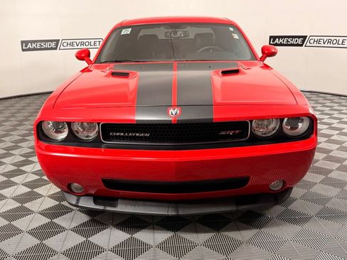 Used 2009 Dodge Challenger SRT8 w/ SRT Option Group II RWD image 10