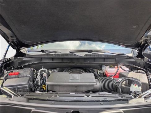 New 2025 Chevrolet Suburban High Country image 19