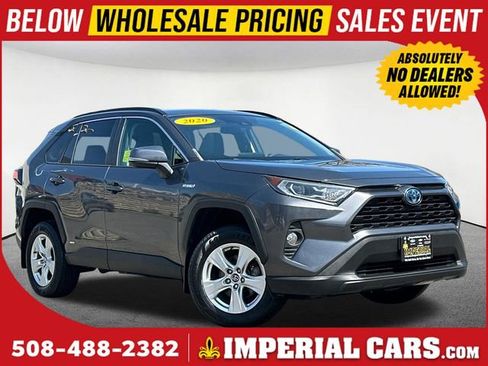 Used 2020 Toyota RAV4 XLE w/ Convenience Package AWD/4WD image 1