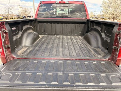Used 2020 RAM 1500 Laramie AWD/4WD image 32