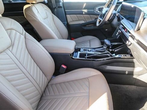 New 2026 Kia Sorento SX Prestige w/ Olive Brown Leather Package image 14