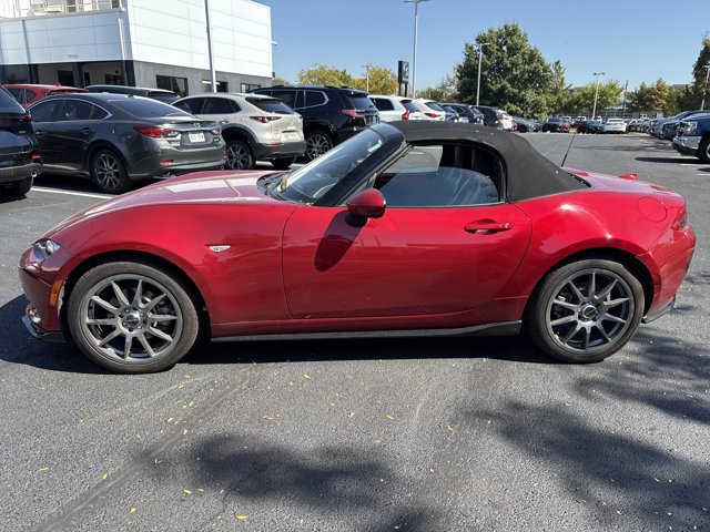 Used 2016 MAZDA MX-5 Miata Grand Touring RWD image 5