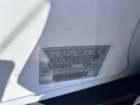 Used 2022 Nissan Kicks S image 22