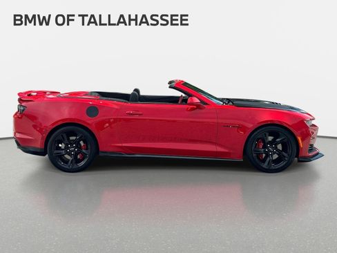Used 2022 Chevrolet Camaro SS RWD image 5