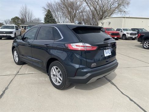 Used 2023 Ford Edge SEL w/ Convenience Package image 14
