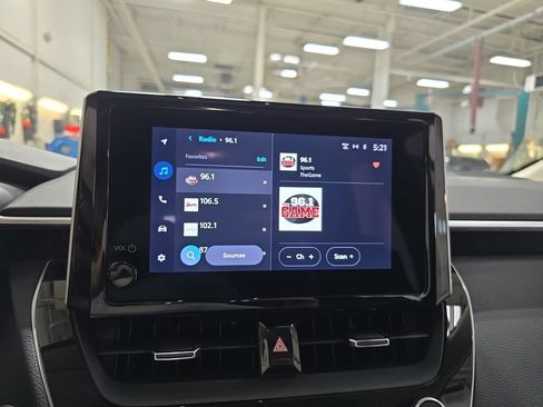 Used 2023 Toyota Corolla XLE FWD image 23