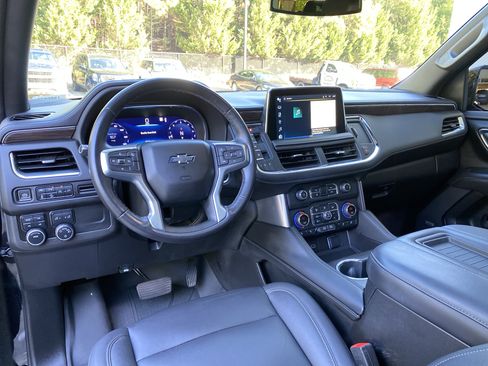 Used 2022 Chevrolet Tahoe Z71 AWD/4WD image 34