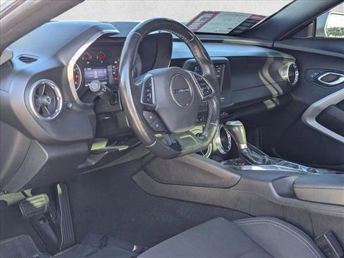 Used 2019 Chevrolet Camaro LT image 9