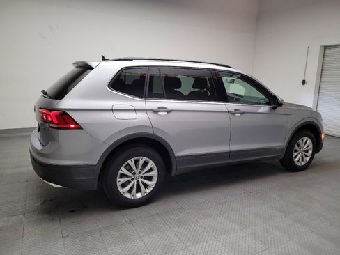 Used 2020 Volkswagen Tiguan S image 10